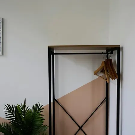 Appartement En Deplacement 7 Wifi Gratuit Proche Gare Ouigo *